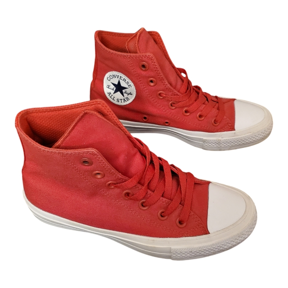 Converse All-star Chuck Taylors Sneakers size 6.5 women's / men's 4.5